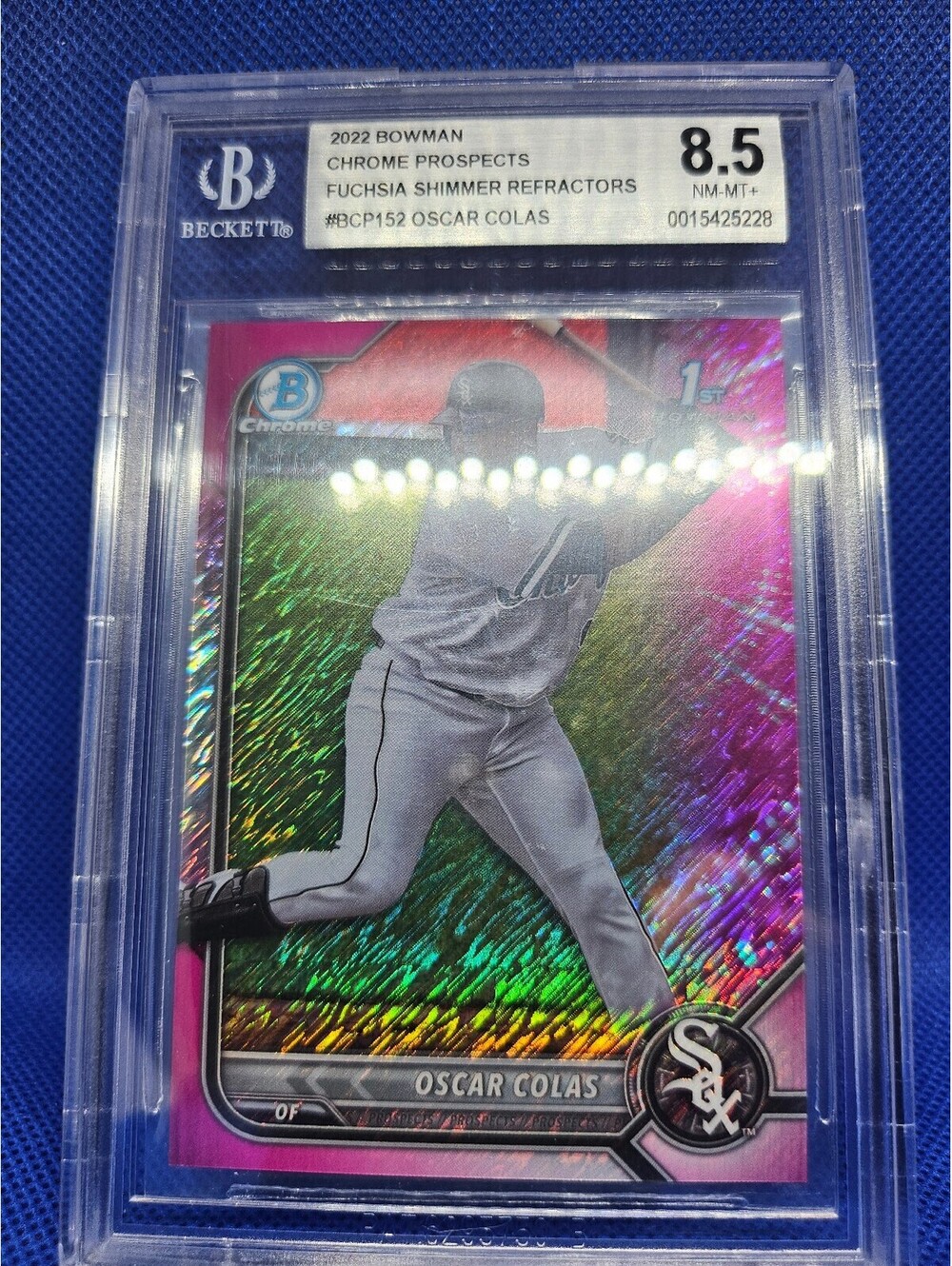 Oscar Colas[Fuchsia Pink Shimmer Refractor] #BCP152 2022 Bowman Chrome 8.5 grade